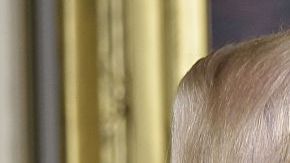 Jared Kushner (der.), el yerno y alto asesor de Trump, está ahora en la mira por supuestos contactos con funcionarios rusos. ANDEL NGAN/AFP/Getty Images