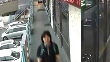 El ataque fue captado en video.