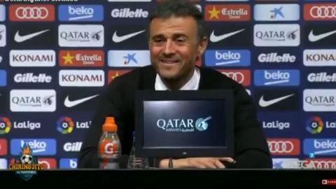 Luis Enrique se burla de reportero