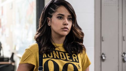 Becky G es Trini en "Power Rangers"