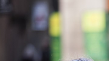 Mujeres y hombres no aman igual, asegura experto