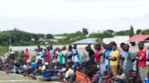 En Tanzania es muy común que los aficionados apuesten a sus esposas