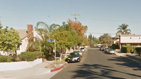 La guardería en cuestión está ubicada sobre la calle Tiara en North Hollywood.