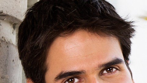 Daniel Arenas y Zuria Vega