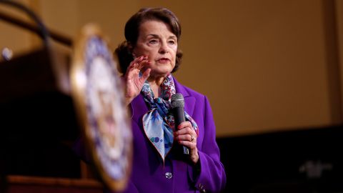La senadora Dianne Feinstein aspira a su quinto mandato completo.