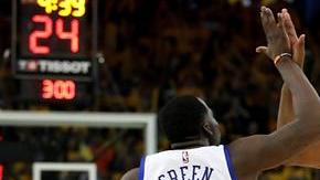 121-109. Durant logra doble-doble y Warriors pasan sobre los Trail Blazers