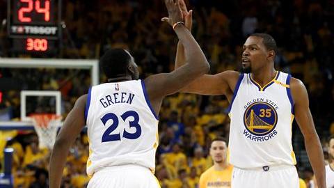 121-109. Durant logra doble-doble y Warriors pasan sobre los Trail Blazers