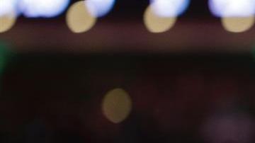 LeBron James guía a Cleveland en playoffs