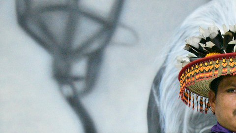 El cinturón ocupará cerca de 40.000 cuentas de chaquiras que se elaboran en la República Checa.