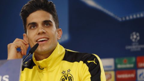 El futbolista español Marc Bartra se recupera en un hospital en Alemania, tras la explosión en el autobús del Borussia Dortmund