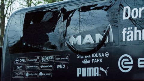 Hubo tres explosiones cerca del autobús del Borussia Dortmund.