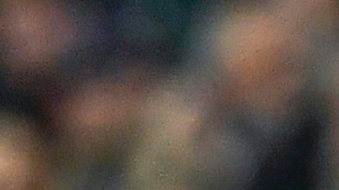 Cristiano Ronaldo (d) celebra con sus compañeros la anotación de un gol.
