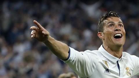 Cristiano Ronaldo llegó a 7 goles en la temporada de Champions League y quedó a 4 de Messi.