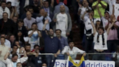 El árbitro húngaro Víktor Kassai tuvo una pésima actuación que afectó al Bayern Munich.