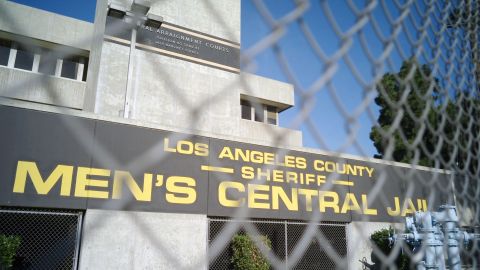 El sistema carcelario del condado de Los Ángeles es el más grande del país.
