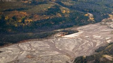 El Kaskawulsh es uno de los mayores glaciares del río Yukón en Canadá.