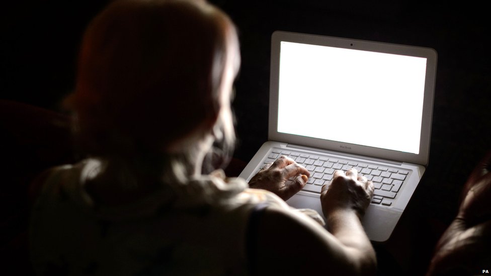 Alertan de posible llegada del macabro juego “Ballena Azul” a EEUU