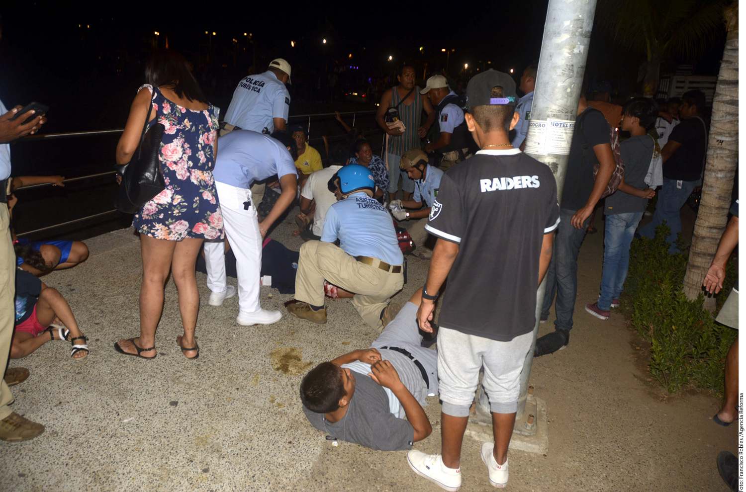 Tiroteo Contra Turistas En El Puerto De Acapulco Deja Un Muerto - La ...