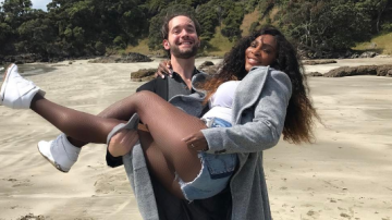 Serena Williams y su prometido Alexis Ohanian esperan un bebé.