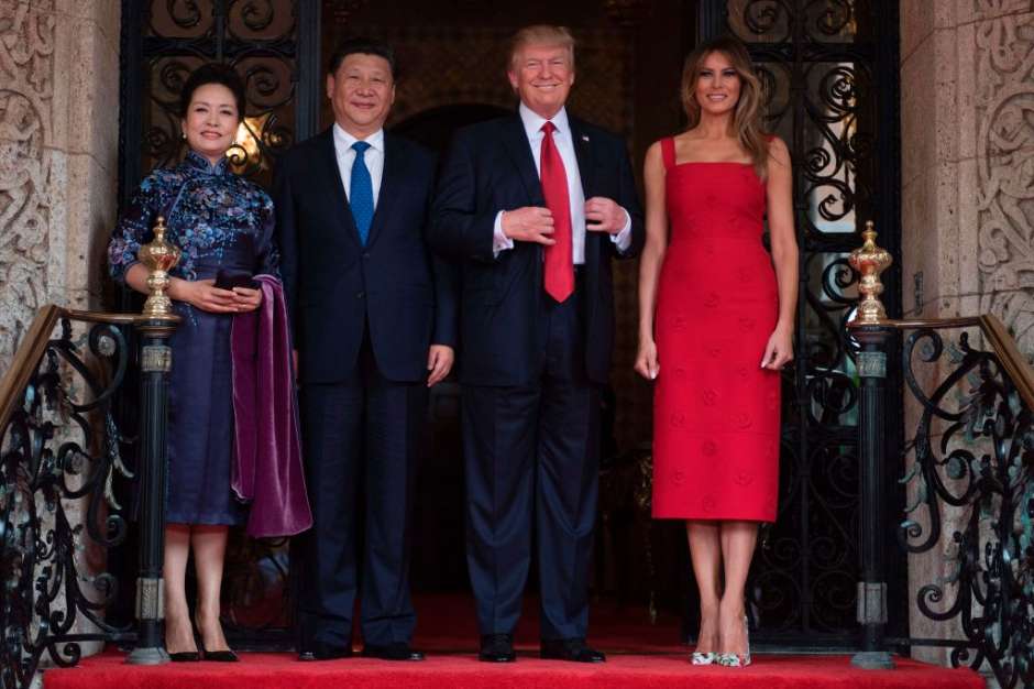 La cumbre EEUU-China se realiza en Florida.