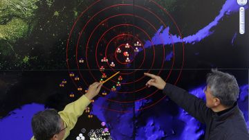Corea del Norte confirmó que realizó una prueba de bomba de hidrógeno después de que Corea del Sur detectara un "terremoto artificial" cerca de Punggye-ri, un sitio de pruebas nucleares de Corea del Norte, el 6 de enero de 2015.