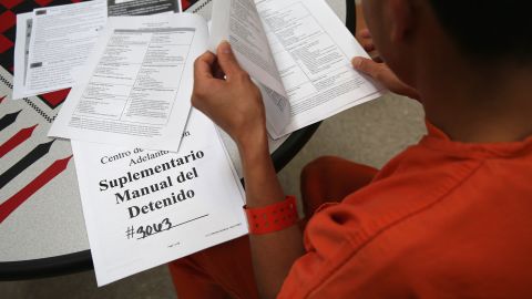 Existen varias organizaciones en el estado de California que ofrecen ayuda legal gratuita para indocumentados