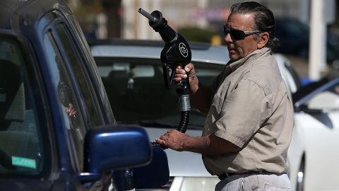 Un nuevo impuesto de 12¢ por galón llegaría a los residentes.
