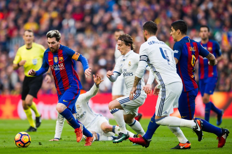 Real Madrid vs. Barcelona Revive todos los goles de Messi en El