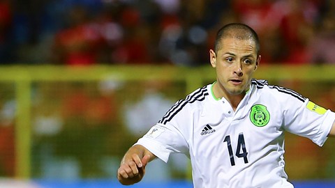 Thiago da Silva, Puyol y Chiellini, son los tres defensas más duros que ha enfrentado "Chicharito"