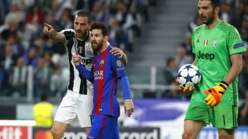 Bonucci se enfrentó con un compañero por Messi