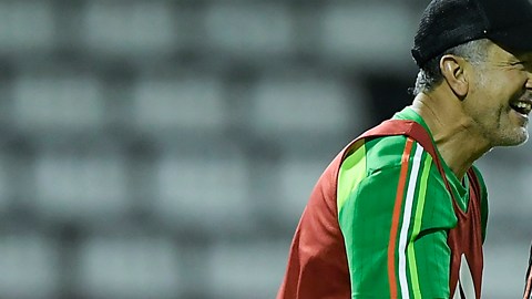 Juan Carlos Osorio y Javier "Chicharito" Hernández