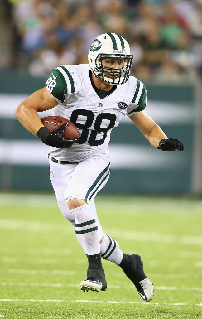 Konrad Reuland fue un ala cerrada de los Jets de Nueva York y otros equipos de la NFL. Pero se ha dado a conocer por su máxima generosidad.