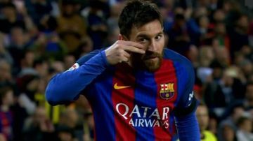El gesto de Messi tras su primer gol.