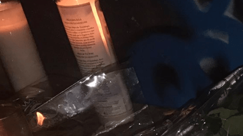 Oscar García, de 18 años, fue recordado durante una vigilia en su honor en Monrovia.