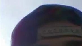 Sean Vásquez, de 20 años, alias "Slick Low" fue arrestado bajo sospecha de asalto con un arma mortal contra un agente de la paz.