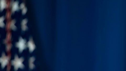 Trump ordenó un ataque militar masivo contra Siria en represalia por el uso de armas químicas contra civiles.