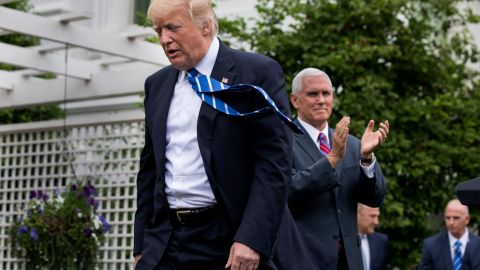 El propio Pence lanzó esta semana un comité de acción política con el fin de impulsar sus intereses