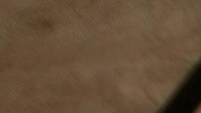 Un hombre recibe azotes públicos en Aceh, una provincia de Indonesia donde se aplica la sharia, en esta imagen de archivo de 2017.