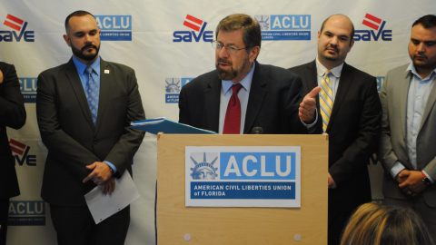 La ACLU aplaudió el acuerdo al que llegó con la cuidad, pero lejos están de haber conseguido justicia por los menores indocumentados.