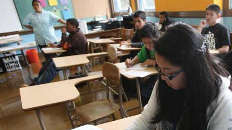 Los alumnos en hogar de acogida tienen el índice de graduación más bajo que cualquier otro.