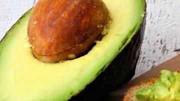 Precio alto aguacate