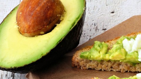 Precio alto aguacate