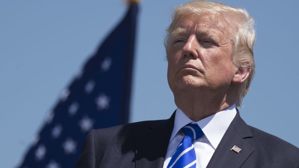 Por qué es casi imposible que Trump sea destituido del cargo en un “impeachment”