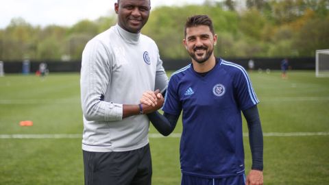 David Villa junto al DT del NYCFC, Patrick Vieira.