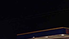 Las autoridades piden ayuda del público para dar con el responsable.