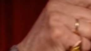 A mí me gusta el Taca Taca, de Daddy Melquíades en YouTube.