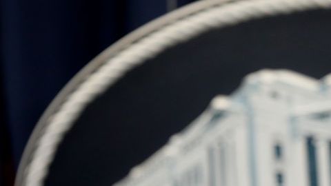 El procurador general de la nación Jeff Sessions contra los periodistas