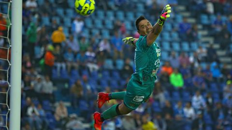 Moisés Muñoz podría fichar con Cruz Azul para la siguiente temporada