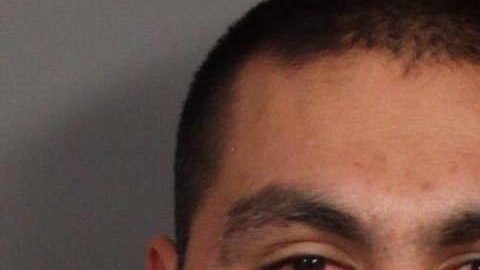 Gildardo Dávila, de 27 años, es acusado de disparar a un agente de la Policía de Coachella.