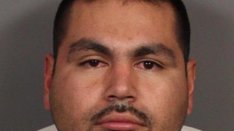 Gildardo Dávila, de 27 años, es acusado de disparar a un agente de la Policía de Coachella.